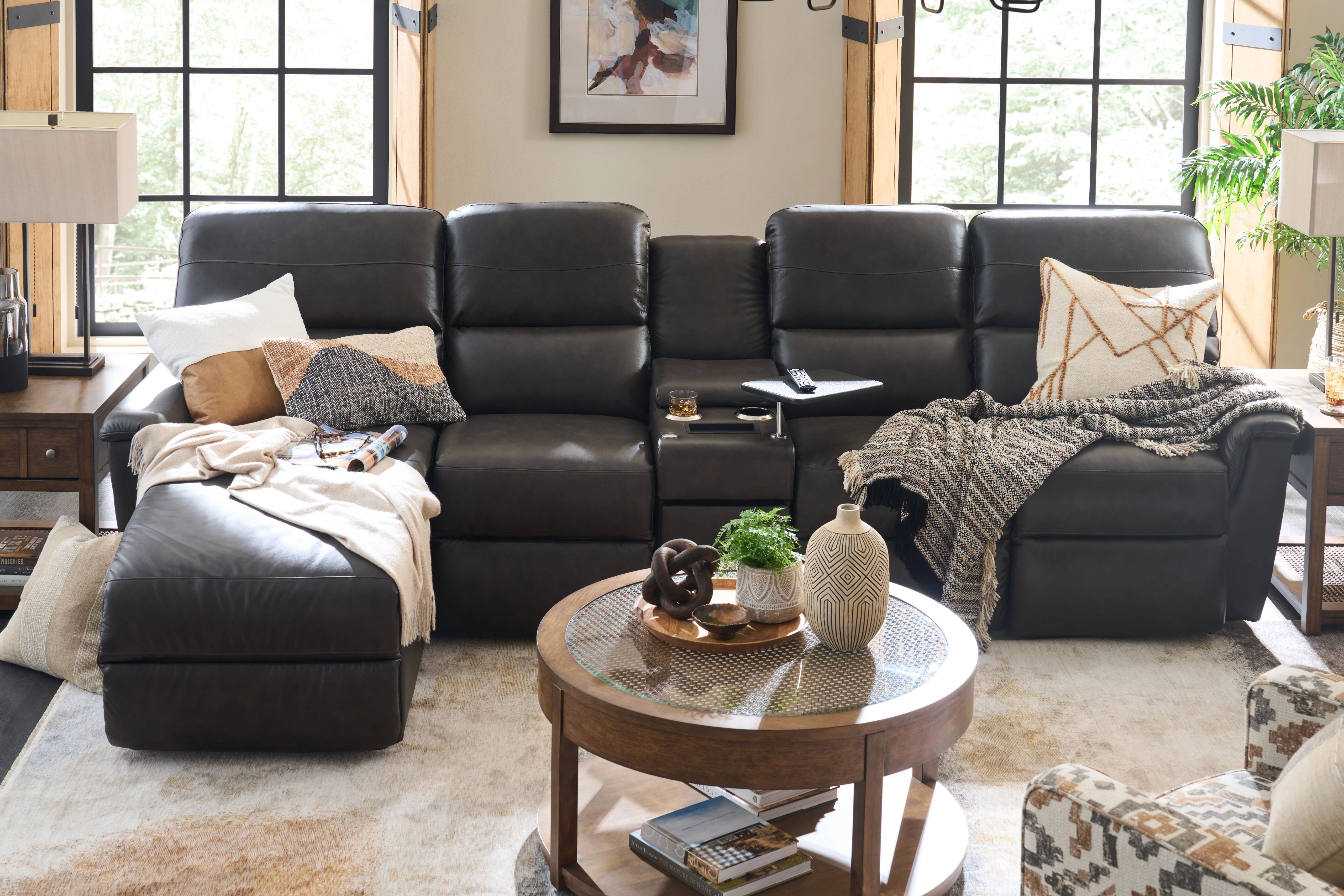 Ava Sectional