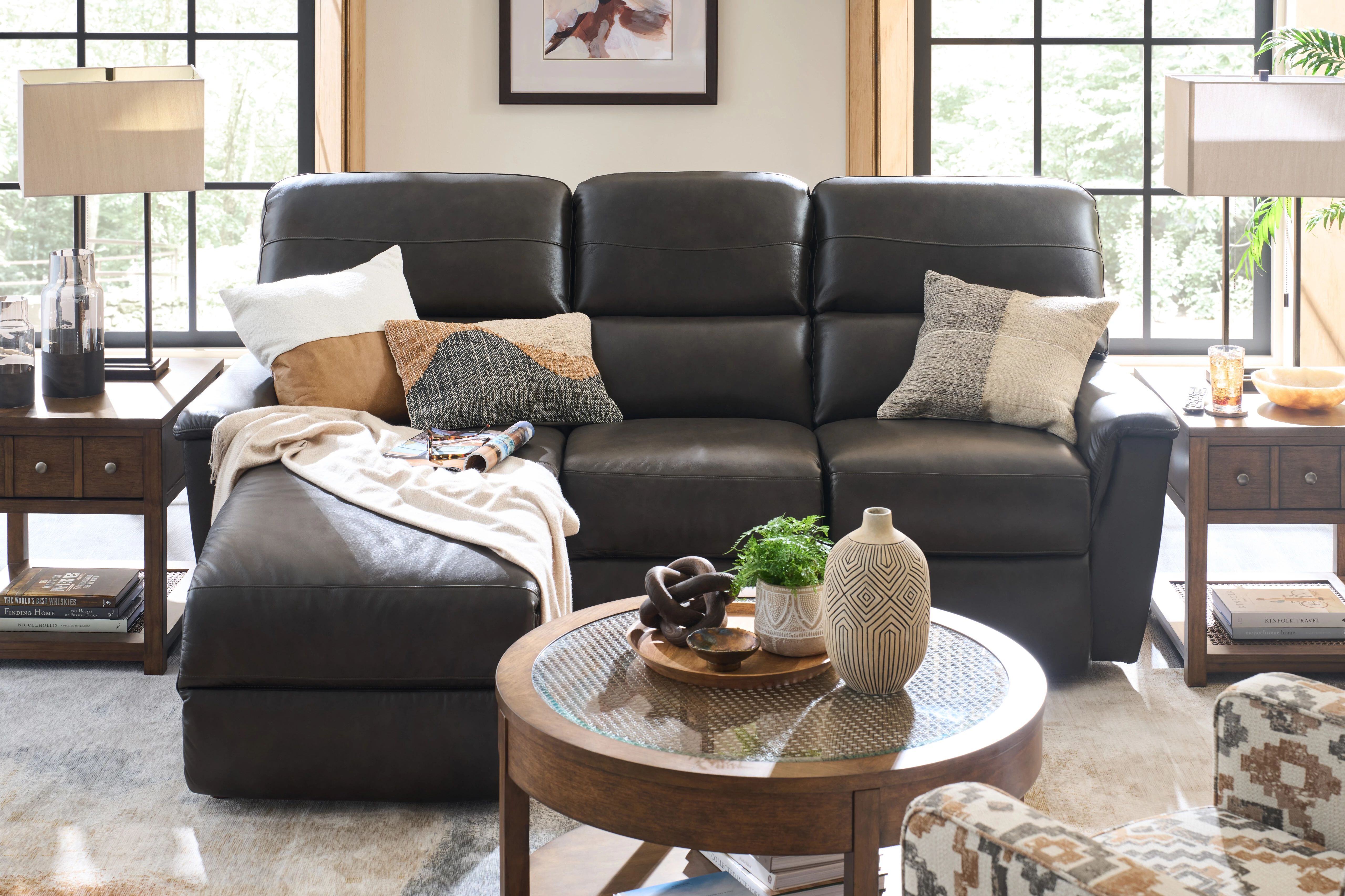 Ava Sectional